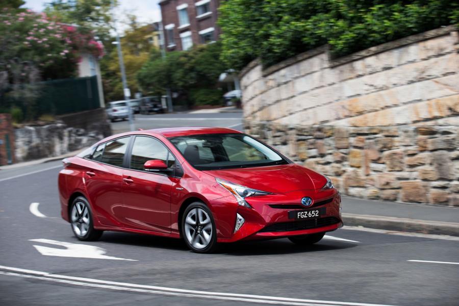  Toyota Prius 2016 года  (AU) (фото 22 из 31)